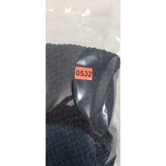 Sanctuary fuzzy chunky loose knit black sweater women's Size LG goth office emo - Picture 8 of 8